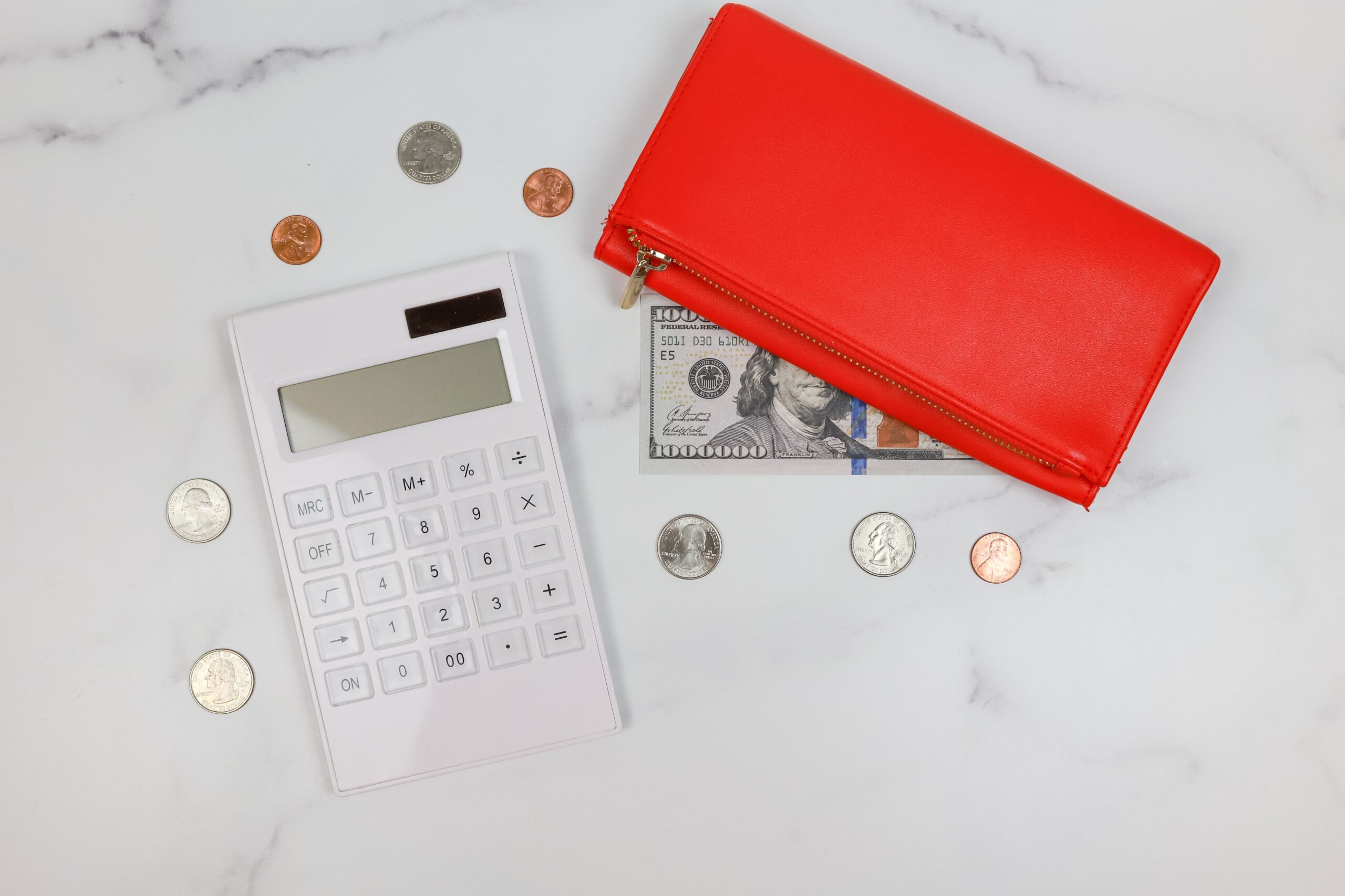 Best ways to cut monthly expenses and increase your savings