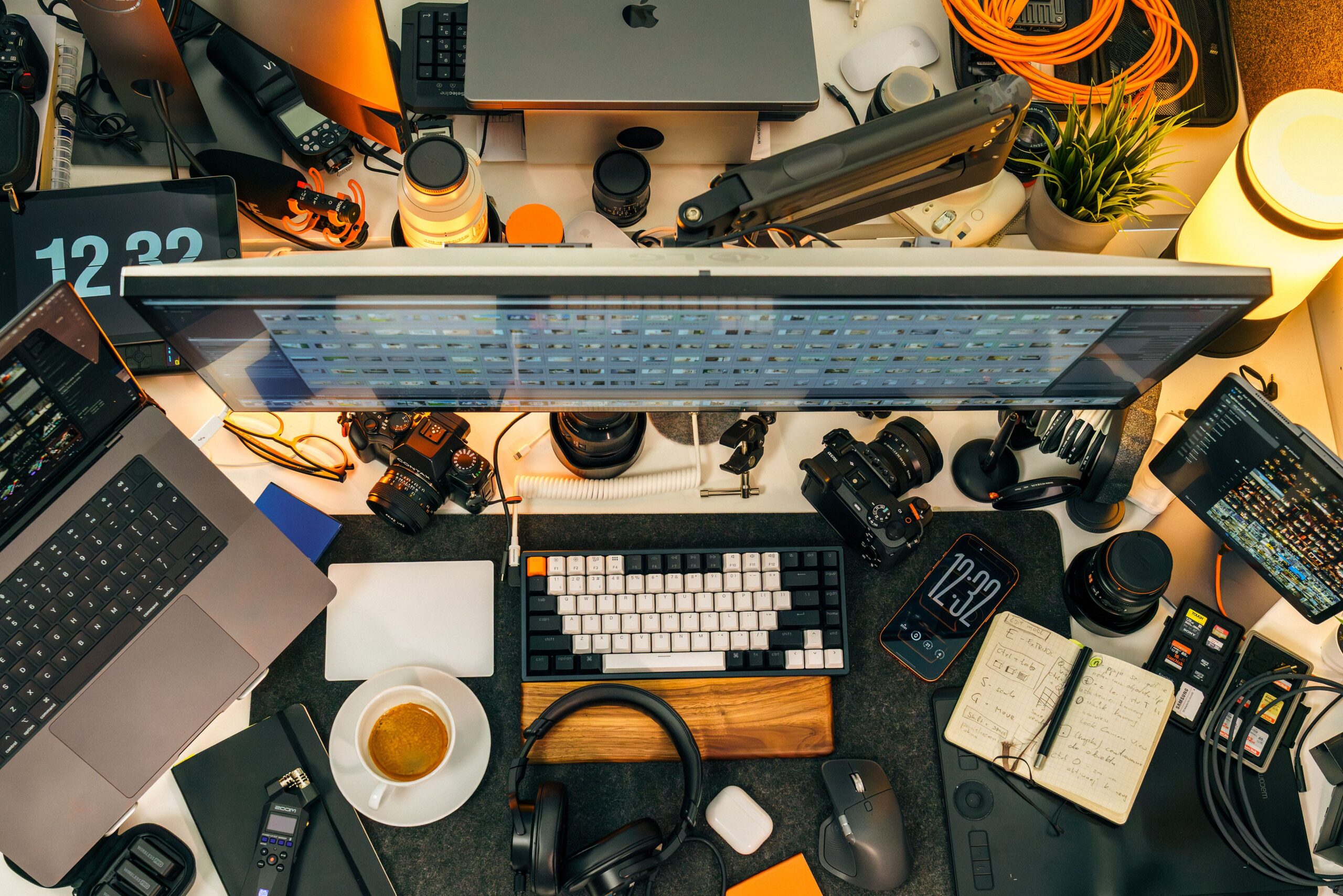 best digital side hustles in 2026